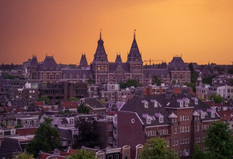 sun in the amsterdam